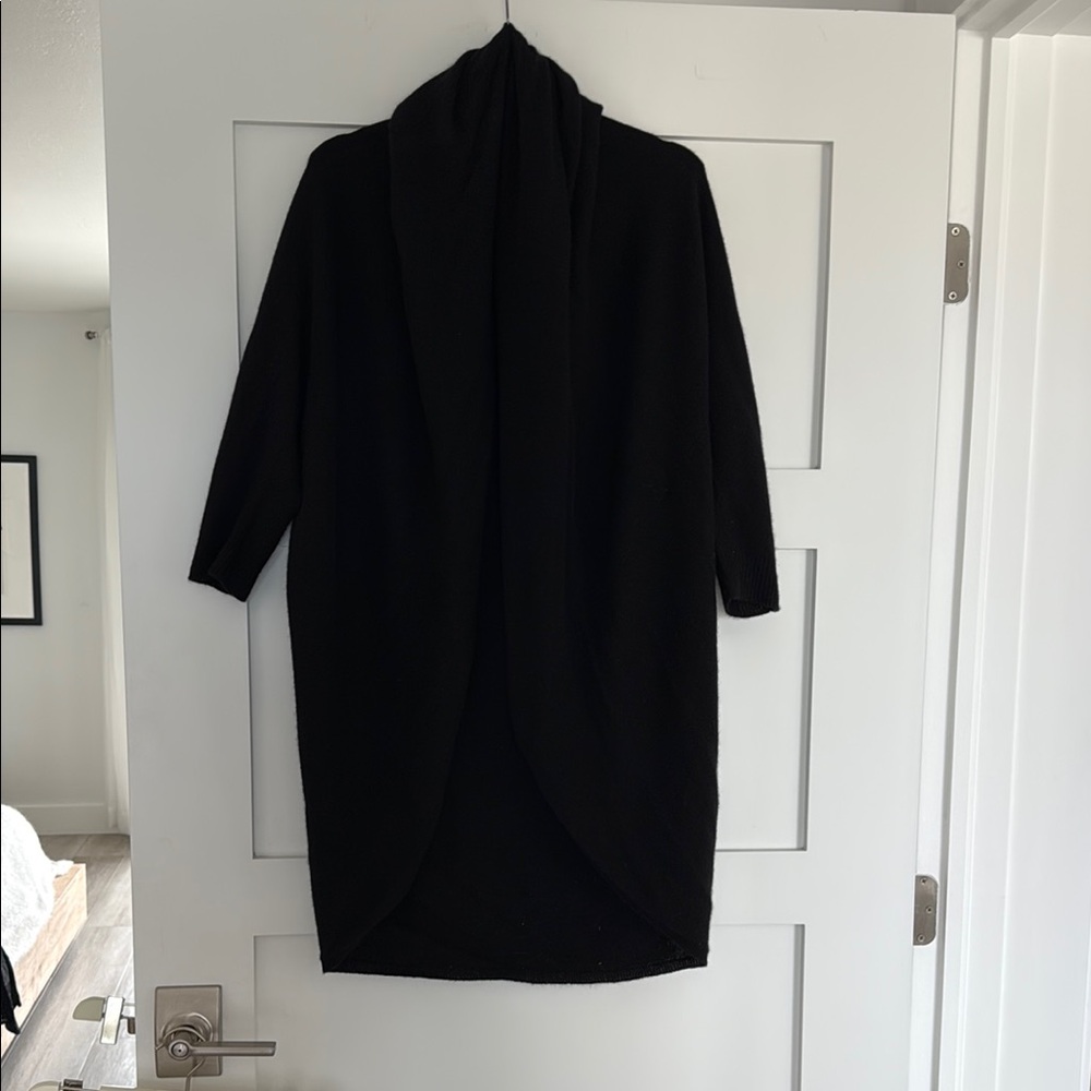 Theory Cashmere Fine Gauge Cacoon Sweater